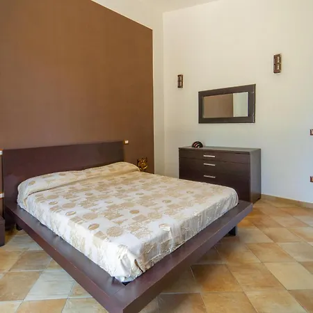 Vakantiehuis Oceania Mandra Capreria